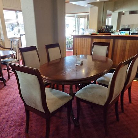 Myrtleford Hotel 外观 照片