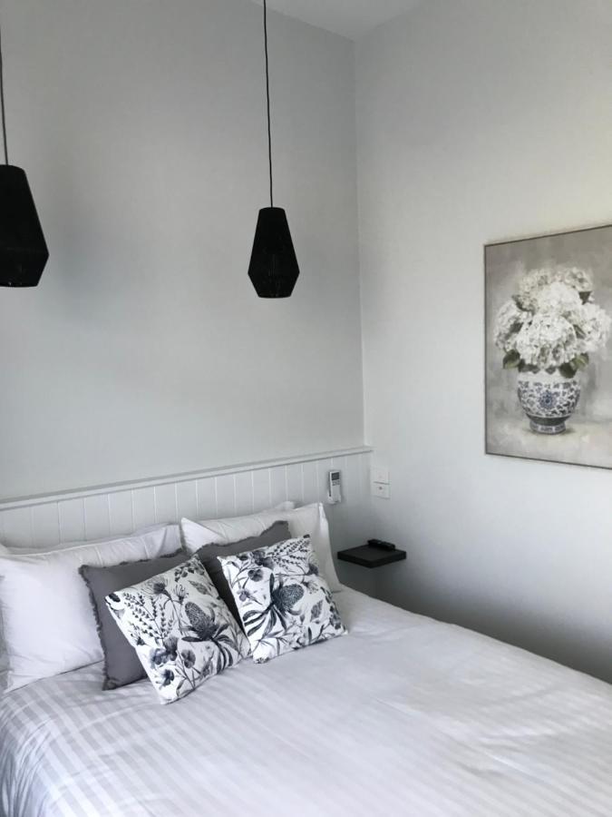 Myrtleford Hotel 外观 照片