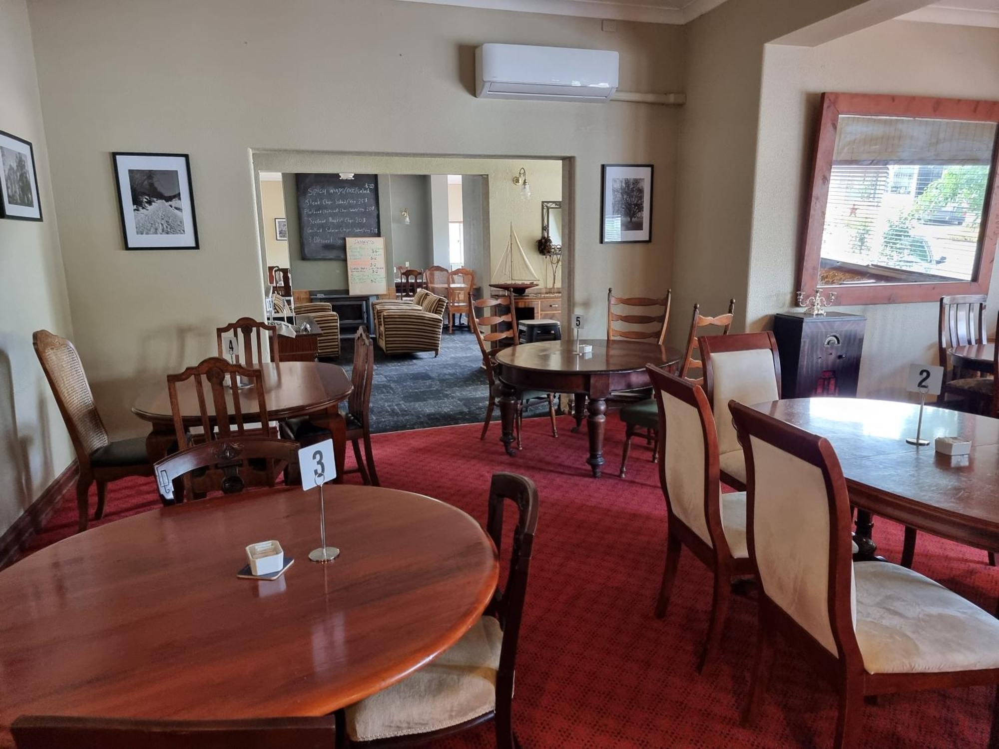 Myrtleford Hotel 外观 照片